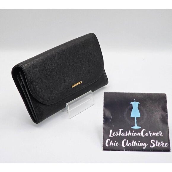 Burberry  Women's Black Soft Grain Leather  Wallet Size  Medium 2728 - Picture 2 of 13